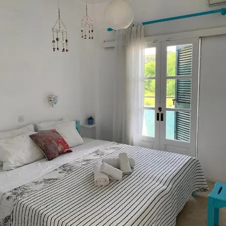 Michael's Garden Sidárion